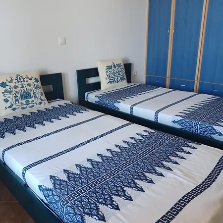 Guest house Lalarous & Skyros