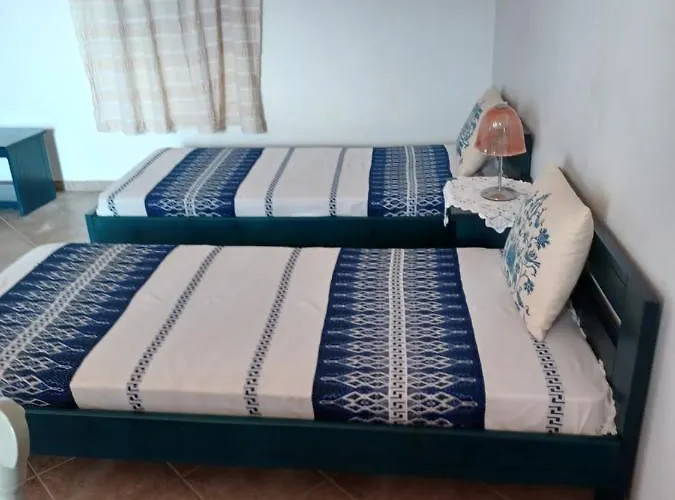 Lalarous & Maison d'hôtes